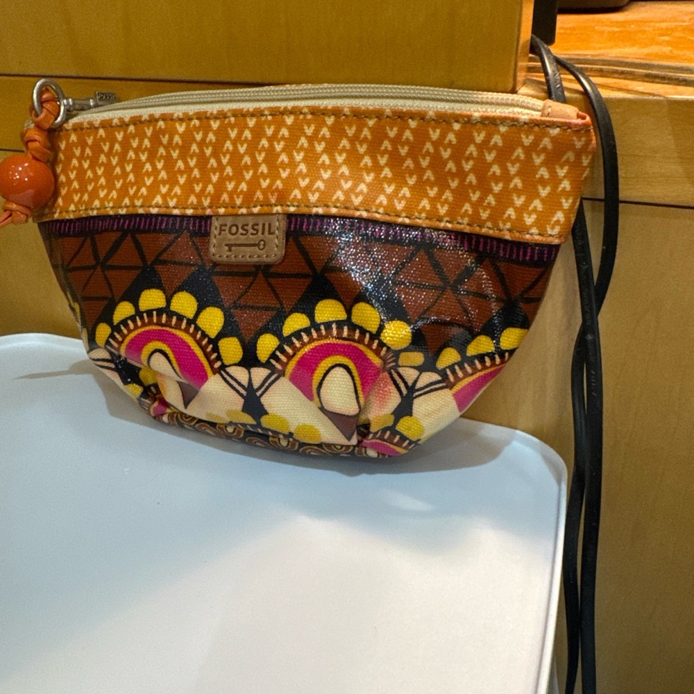 Fossil Key-Per Multicolor Printed Canvas Zip‎ Pouch Clutch